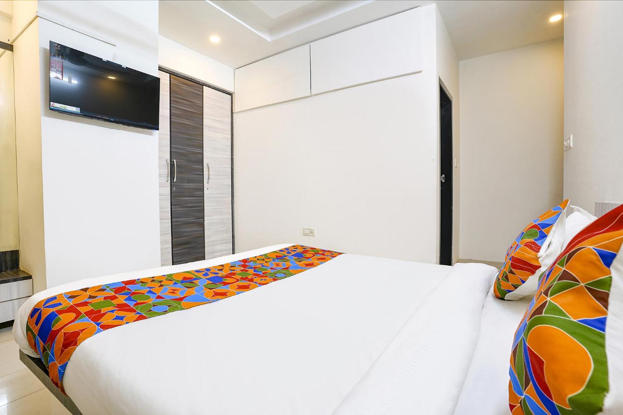 Fabhotel Shree Balaji Apartment Mira-Bhayandar Екстериор снимка