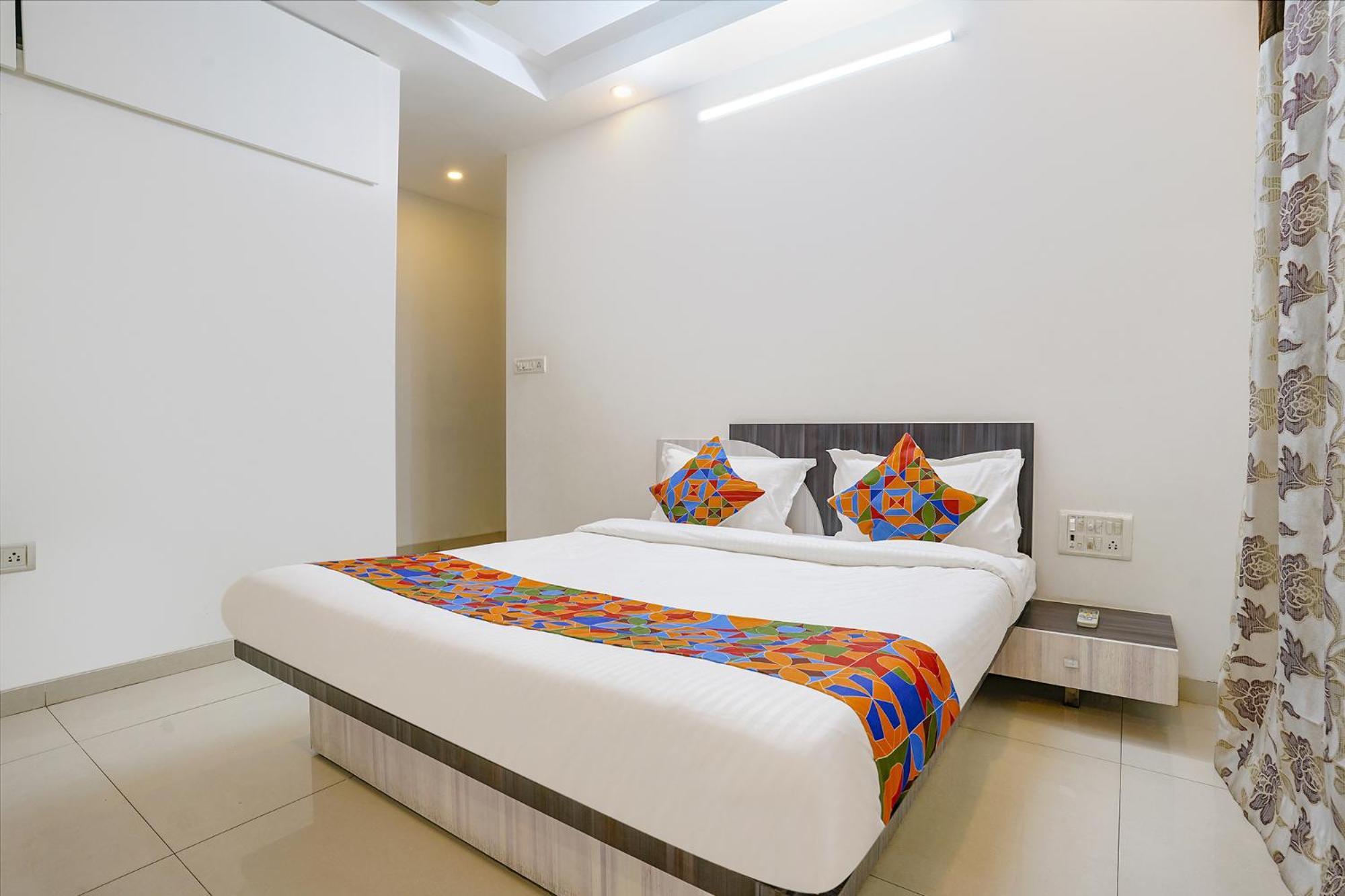 Fabhotel Shree Balaji Apartment Mira-Bhayandar Екстериор снимка