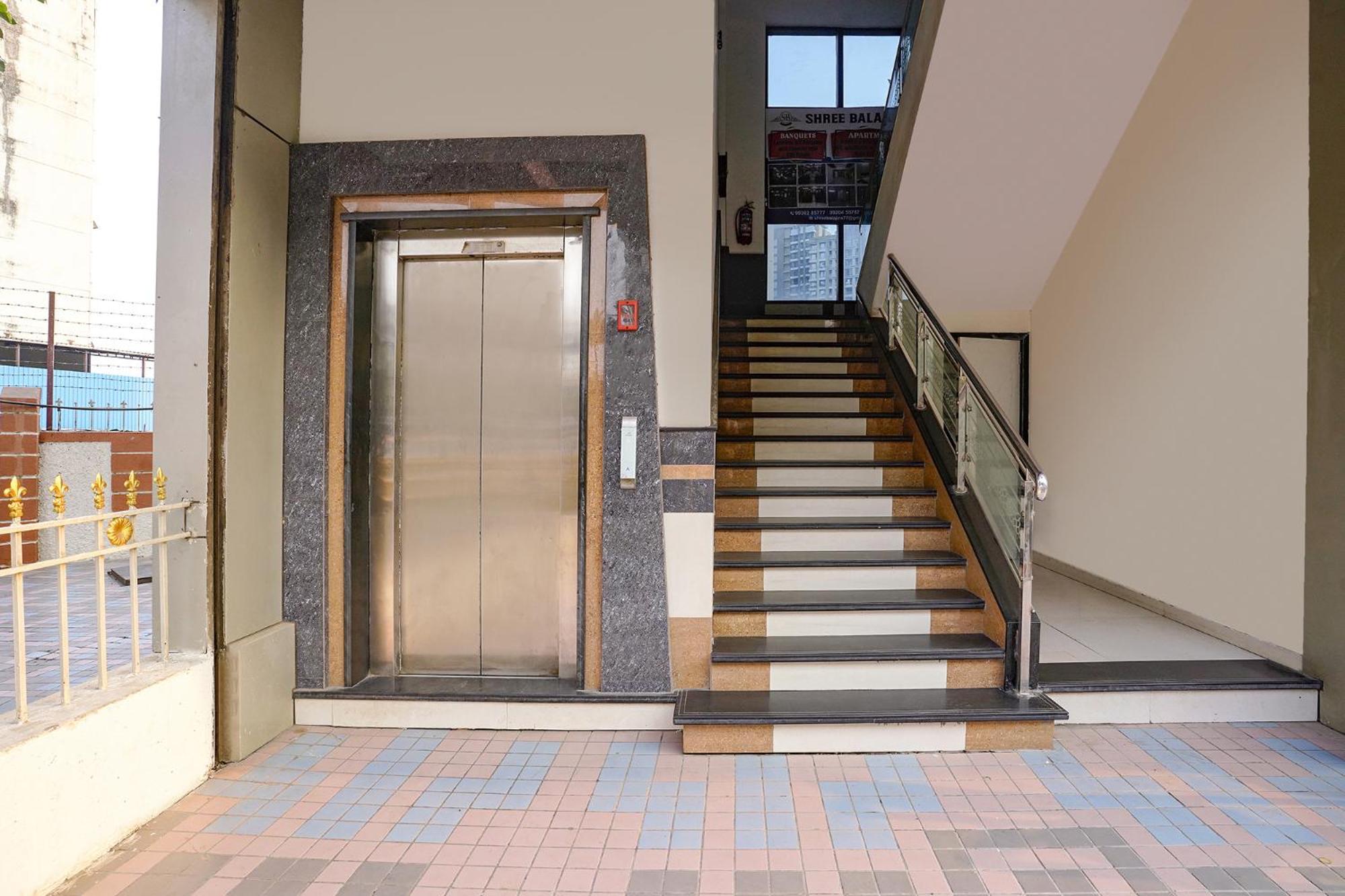 Fabhotel Shree Balaji Apartment Mira-Bhayandar Екстериор снимка